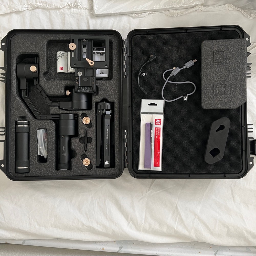 Zhiyun Crane Plus Zhiyun Crane V2 gimbal